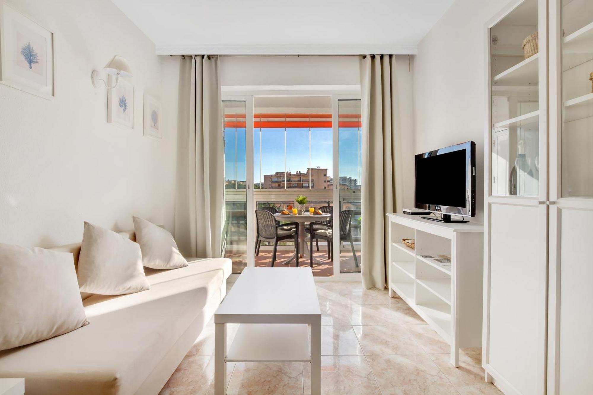 Sol Montemar 54 By Ivi Real Estate Apartment Torremolinos Exterior photo